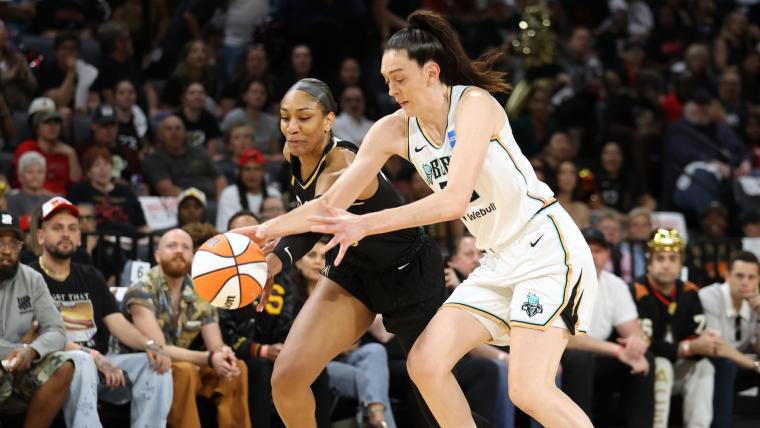 A'ja Wilson and Breanna Stewart